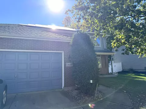 Exterior - 1433 Columbus Dr, Bolingbrook, IL 60490 photo 4 of 6