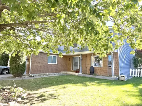 Exterior - 1433 Columbus Dr, Bolingbrook, IL 60490 photo 3 of 6