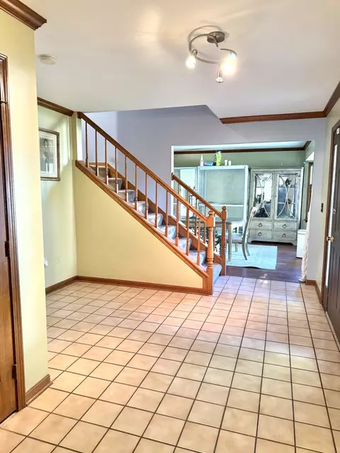 Entry Way - 1433 Columbus Dr, Bolingbrook, IL 60490 photo 1 of 2