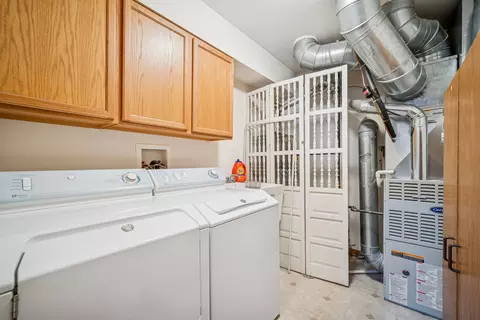 Other - 2401 Daybreak Ct, Elgin, IL 60123 photo 3 of 4