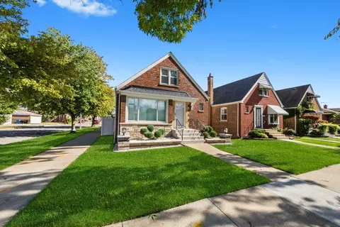 6201 S Meade Ave, Chicago, IL 60638
