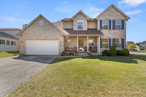 26201 W Winding Oak Ct, Channahon, IL 60410