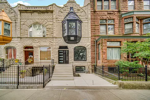 4343 S Ellis Ave, Chicago, IL 60653