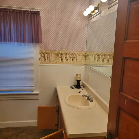 130 S 5th St, Sheldon, IL 60966 photo 24