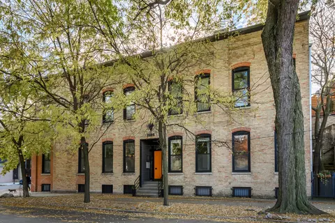 2205 W Shakespeare Ave #1W, Chicago, IL 60647