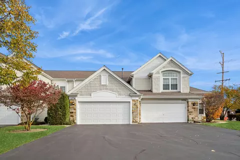 1176 Bristol Ln, Buffalo Grove, IL 60089