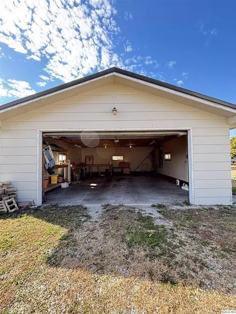 41 Main St, Carthage, IL 62321 photo 25