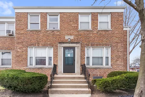 2204 S 9th Ave #2, Broadview, IL 60155