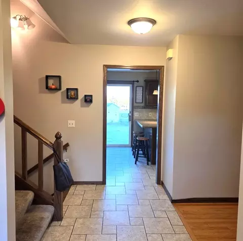 Entry Way - Undisclosed, Johnsburg, IL 60051 photo 5 of 5