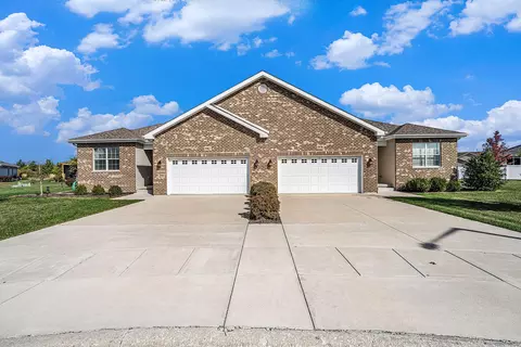 1978 Eagle Dr, Morris, IL 60450
