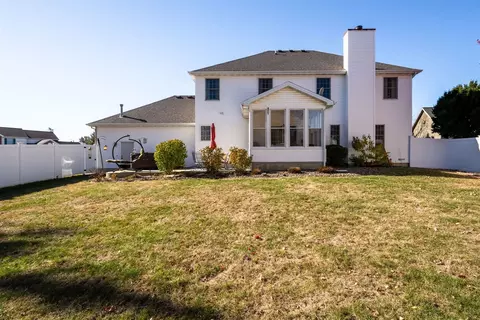 Exterior - Undisclosed, Bloomington, IL 61704 photo 5 of 9