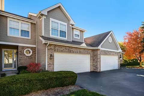 Exterior - 945 Willow St, Itasca, IL 60143 photo 2 of 4