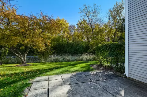 Exterior - 945 Willow St, Itasca, IL 60143 photo 4 of 4