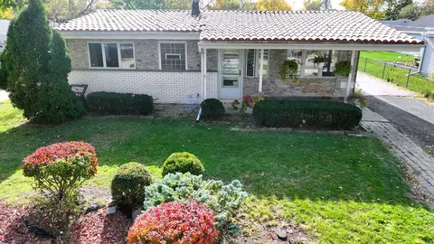 2503 Fulle St, Rolling Meadows, IL 60008