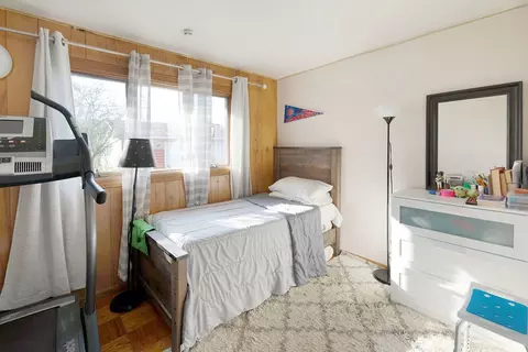 Bedroom - 2503 Fulle St, Rolling Meadows, IL 60008 photo 1 of 4