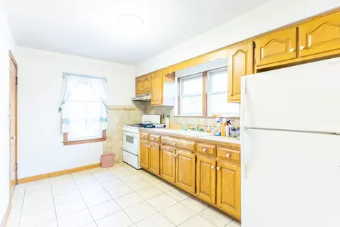 7635 W 65th Pl, Summit, IL 60501 photo 6