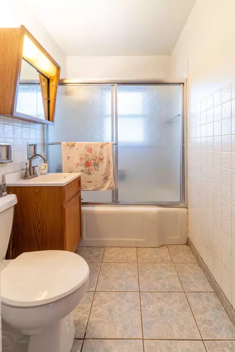7635 W 65th Pl, Summit, IL 60501 photo 10