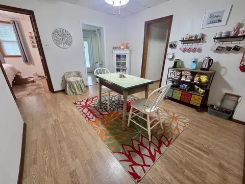 Dining - 2021 7th St, Peru, IL 61354 photo 1 of 1
