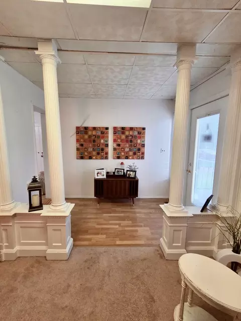 Entry Way - 2021 7th St, Peru, IL 61354 photo 1 of 1