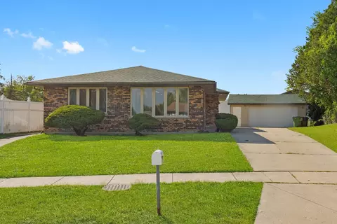 16666 Parliament Ave, Tinley Park, IL 60477