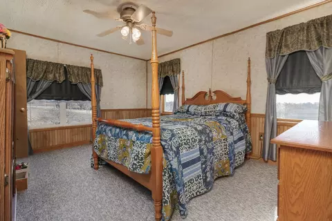 Bedroom - 32892 Mcclure Rd, Colfax, IL 61728 photo 6 of 7