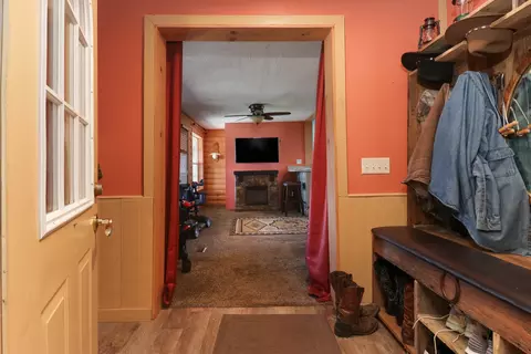 Entry Way - 32892 Mcclure Rd, Colfax, IL 61728 photo 1 of 4