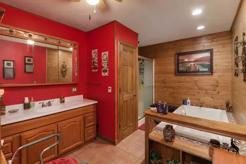 Bath - 32892 Mcclure Rd, Colfax, IL 61728 photo 1 of 2