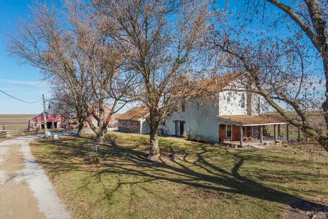 Exterior - 32892 Mcclure Rd, Colfax, IL 61728 photo 9 of 9