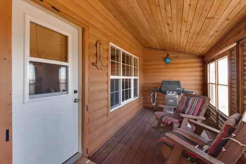 Exterior - 32892 Mcclure Rd, Colfax, IL 61728 photo 1 of 9