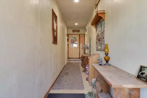Entry Way - 32892 Mcclure Rd, Colfax, IL 61728 photo 4 of 4