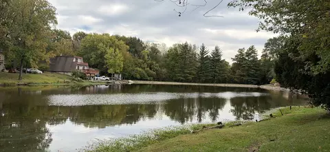 103 Theresa Dr, Troy, IL 62294