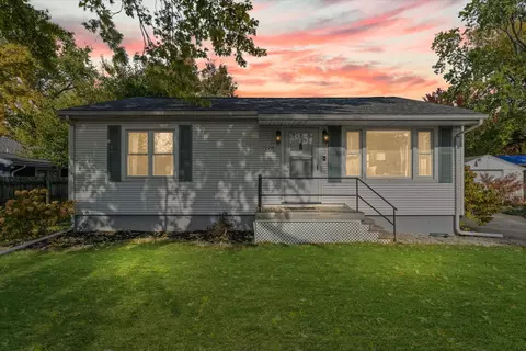 1608 Sheridan Rd, Champaign, IL 61821