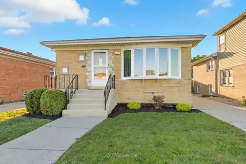 8618 S Kolmar Ave, Chicago, IL 60652