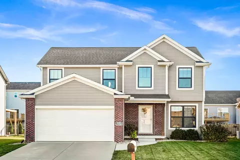 3615 Silverado Trl, Normal, IL 61761