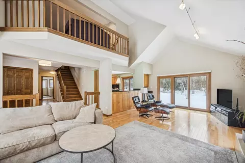 Living - 7612 Ridgewood Ln, Burr Ridge, IL 60527 photo 2 of 2