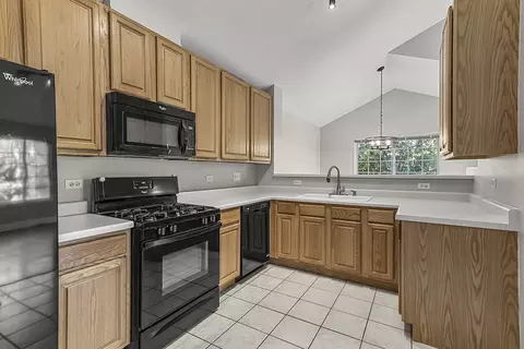 Kitchen - 161 Lucerne Ct, Wheeling, IL 60090 photo 1 of 2