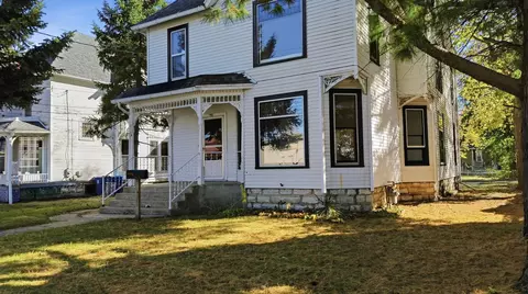 Other - 1102 W 3rd St, Dixon, IL 61021 photo 1 of 10