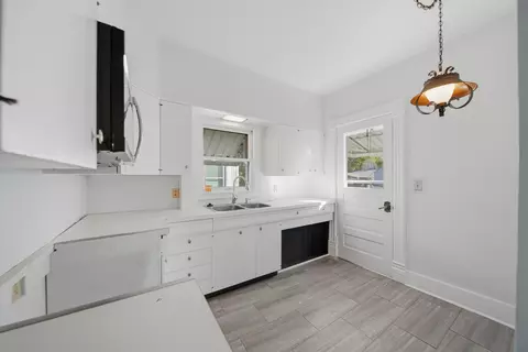 Kitchen - 1102 W 3rd St, Dixon, IL 61021 photo 1 of 4
