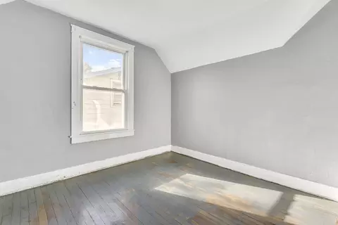 Bedroom - 5402 S 73rd Ave, Summit, IL 60501 photo 2 of 2