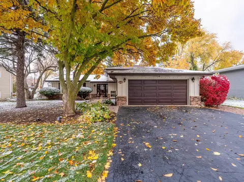 Undisclosed, Carol Stream, IL 60188