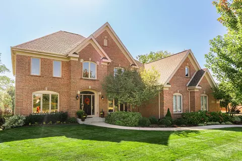 3 N808 John Greenleaf Whittier Pl, Saint Charles, IL 60175
