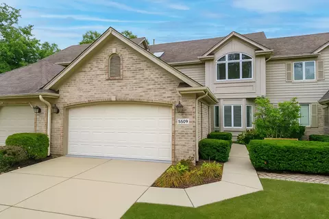 5509 Aspen Ave, Downers Grove, IL 60515