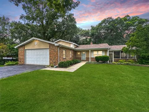 30 W359 Wiant Rd, West Chicago, IL 60185