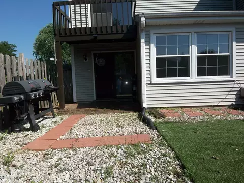 1925 Georgetown Ln, Hoffman Estates, IL 60169 photo 29