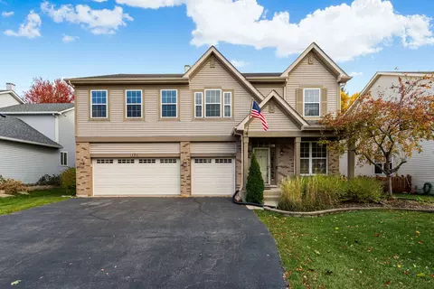 171 Silbury Dr, Bartlett, IL 60103