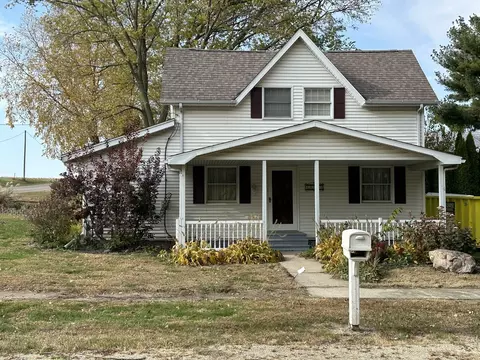 10015 Stichter St, Fenton, IL 61251