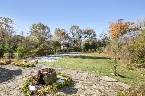 Exterior - 802 Argyle Ave, Flossmoor, IL 60422 photo 3 of 5