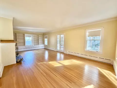 Living - 841 Douglas Ave, Elgin, IL 60120 photo 1 of 13