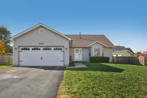 25719 S Cobblestone Ln, Channahon, IL 60410