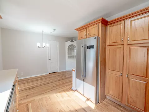 Kitchen - 237 Ingleside Ave, Aurora, IL 60506 photo 3 of 3